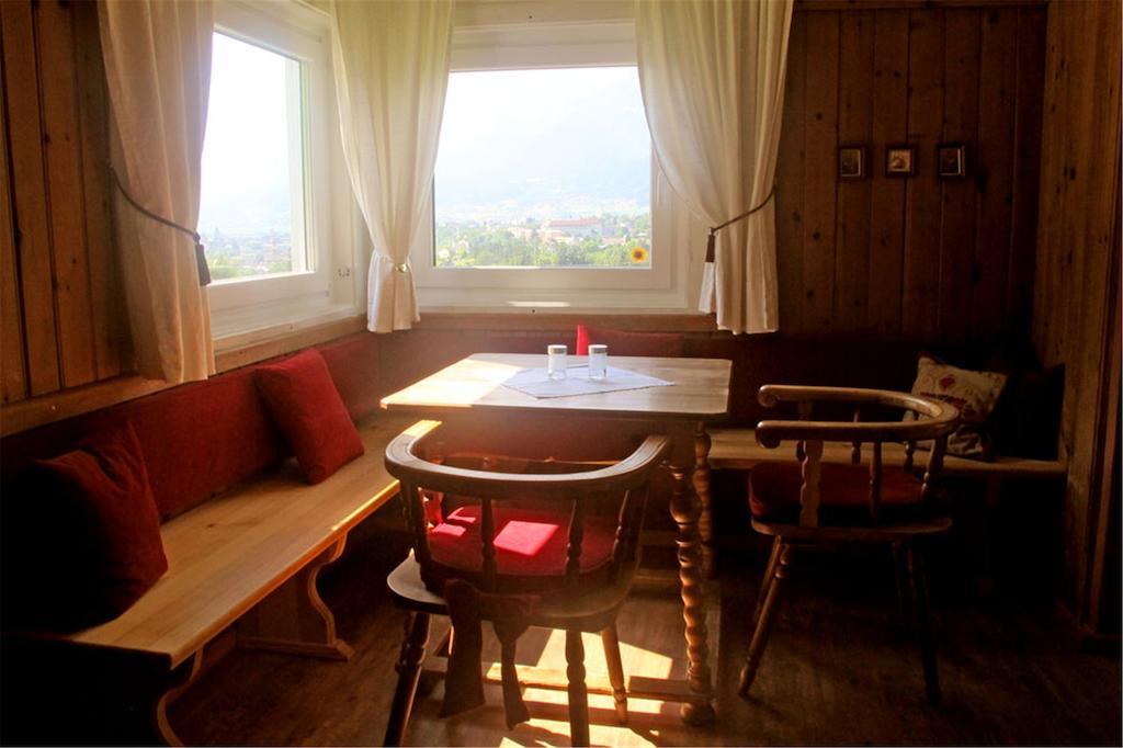Landhaus Wegscheider Villa Tulfes Szoba fotó